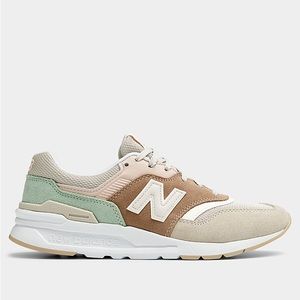 New Balance Pastel Sneakers 997H